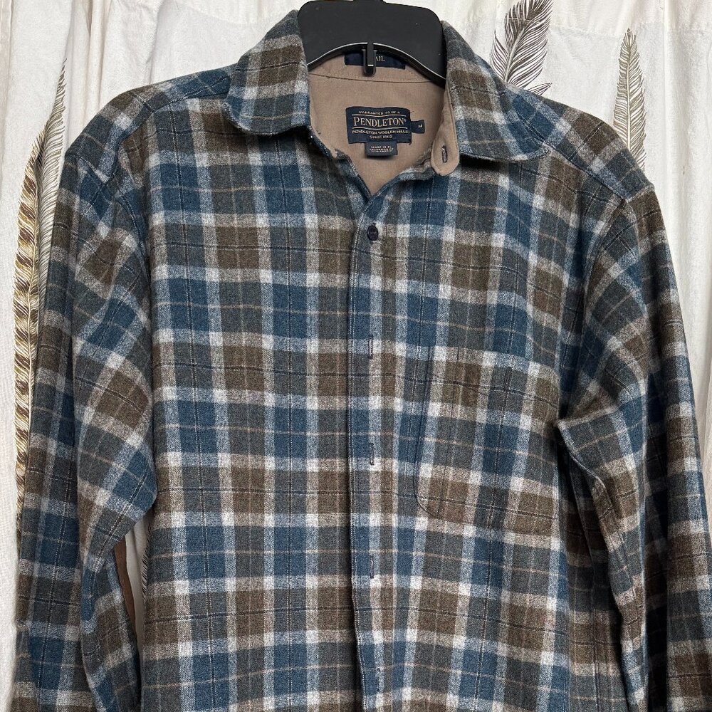 Pendleton Men's Flannel Trail Shirt w/ Elbow Patches MD
